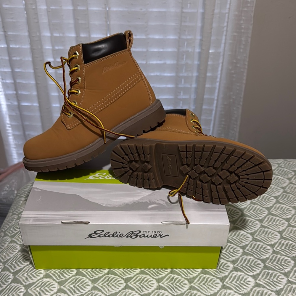 Eddie Bauer Kids Tan Boots
